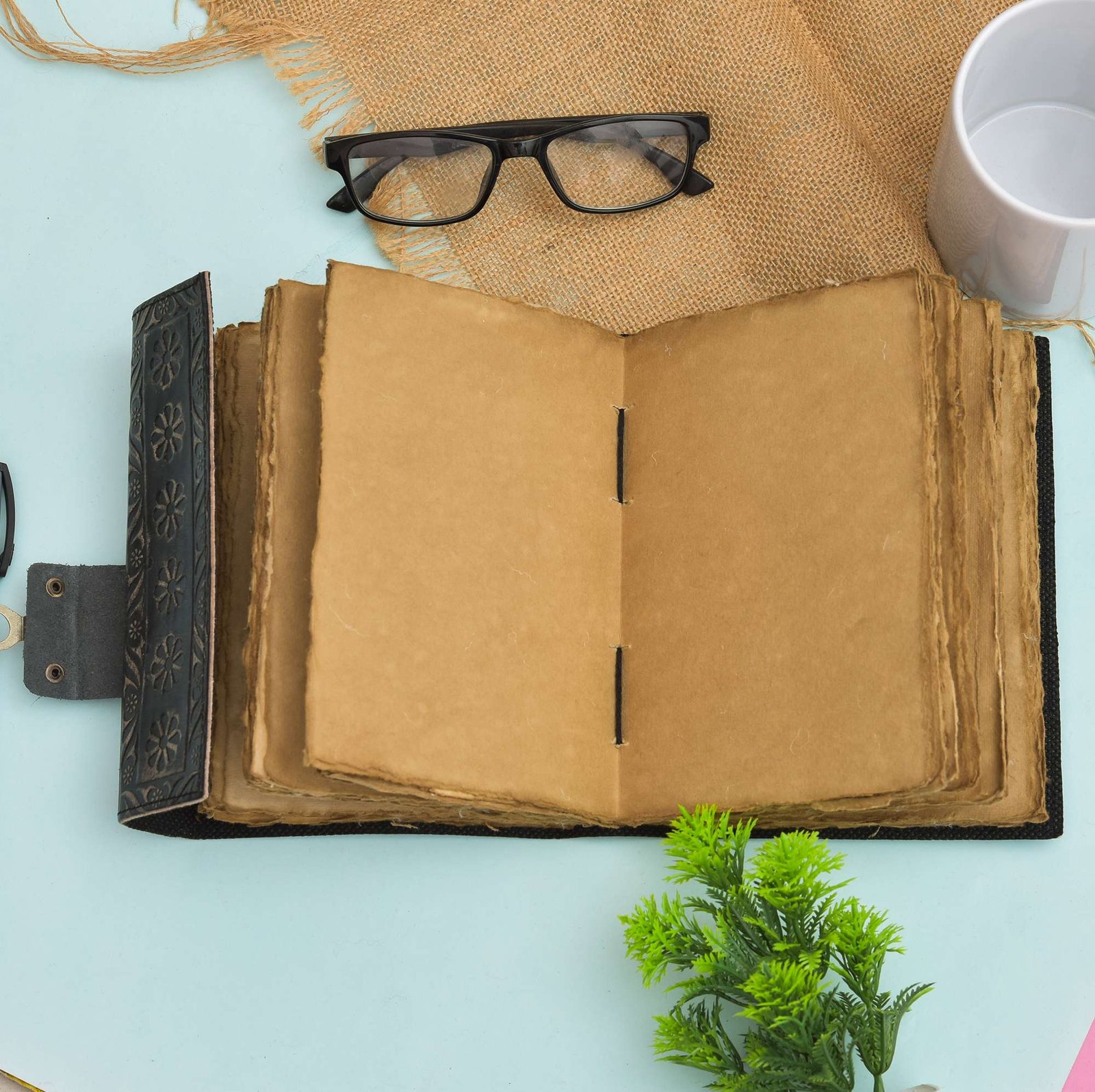 Handmade Leather Diary – SC-LBLD24 - Image 2
